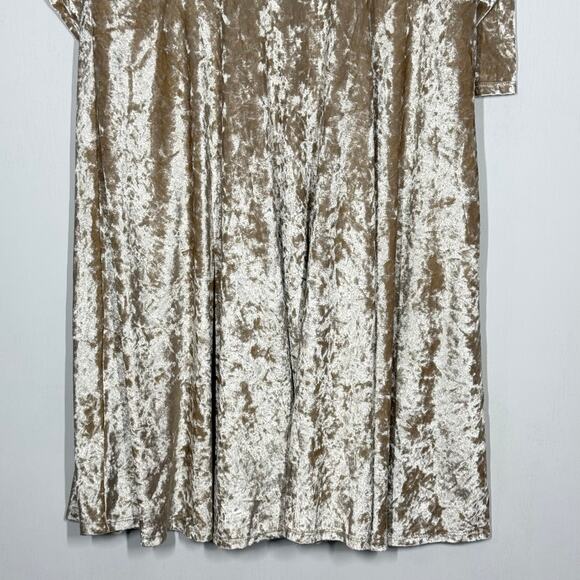 Torrid Mini Wrap Dress 2X Tan Surplice V-Neck Crushed Velvet Tie Waist Elegant - Picture 7 of 11